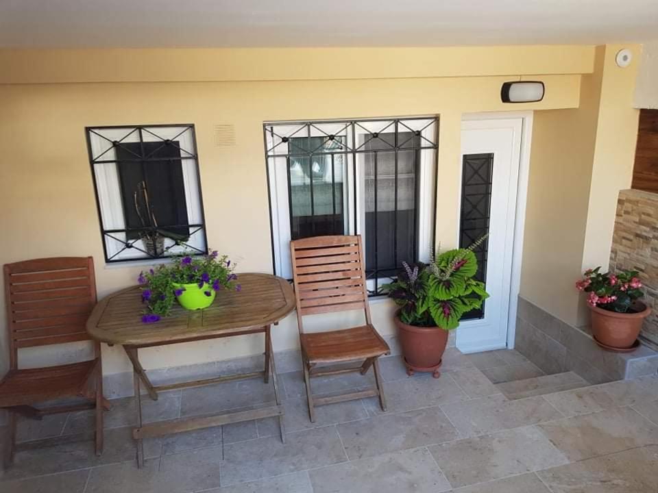 Lefkaditika Luxury Apartment بريفيزا المظهر الخارجي الصورة